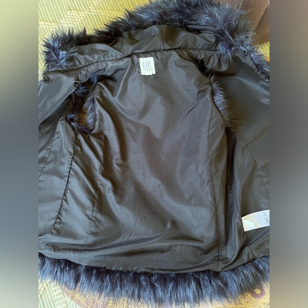 Gap Blue Faux Fur kids Vest w/hood fully lined w/pockets Size Medium - Picture 8 of 10